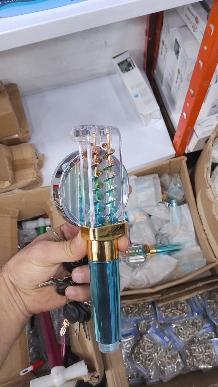 pomme de douche à haute pression avec un ventilateur intégré